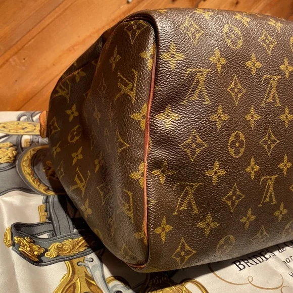 GUC LV Speedy 30 Monogram - Picture 9 of 10